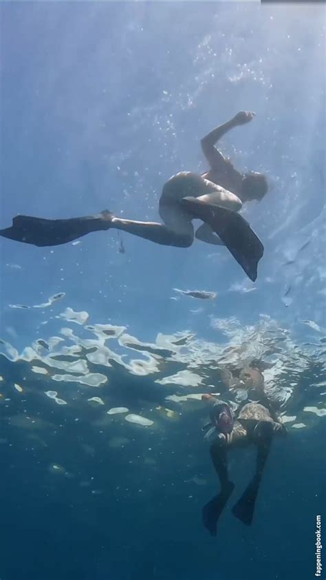 Abby Boom Abbyboomofficial U24708783 Nude OnlyFans Leaks Fappening FappeningBook