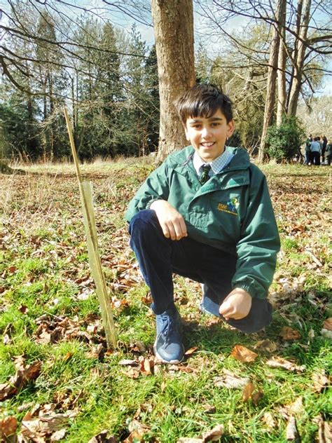 Woodland Trust Tree Planting a Tree-Mendous Success - Forres Sandle Manor