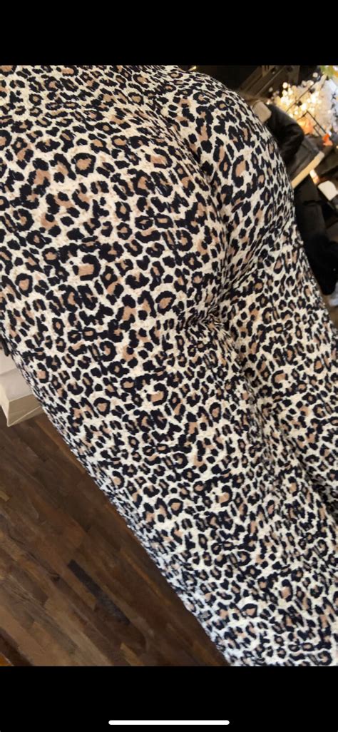 Blonde With A Big Jiggle Ass In Panter Flare Ass Forum