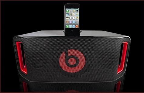 Beats By Dr Dres Beatbox Portable Will Have You Breakdancing