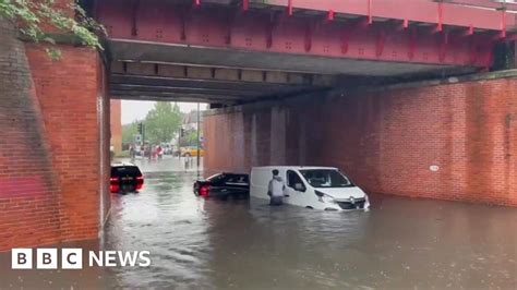 Flash Floods Cause Travel Chaos In Parts Of London Bbc News