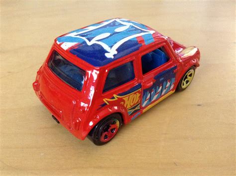 Julian S Hot Wheels Blog Morris Mini Hw Art Cars