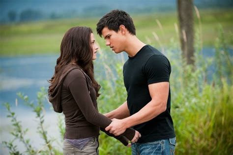 Bella And Jacob The Twilight Saga Eclipse Photo 20509569 Fanpop