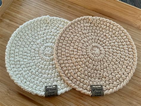 Farmhouse Trivet Round Crochet Trivet Crochet Hot Pad Etsy