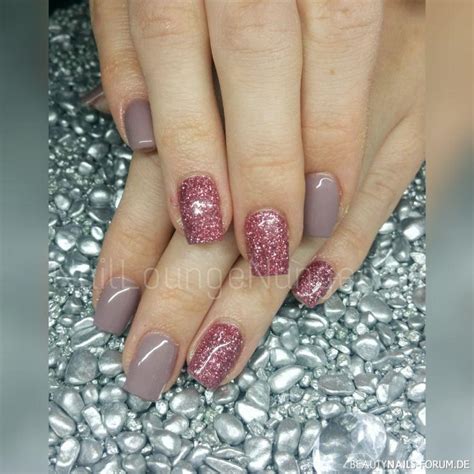 Fullcover Dark Nude Mit Losem Rose Glitzer Geln Gel