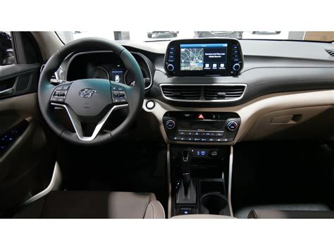 2020 Hyundai Tucson: 112 Interior Photos | U.S. News