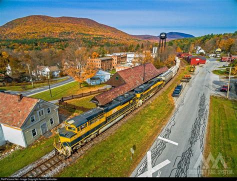 Vtr 432 431 Vermont Rail System Emd Sd70m 2 At Arlington Vermont By