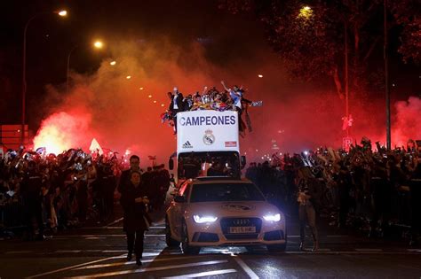 Мадрид празднует победу "Реала" » BigPicture.ru