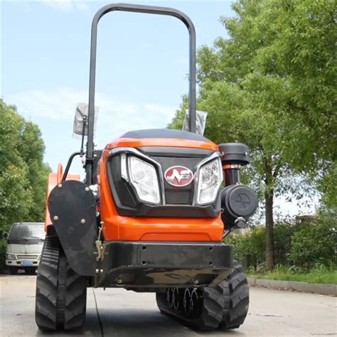 China Small Agricultural Crawler Tractors Manufacturers Good Price