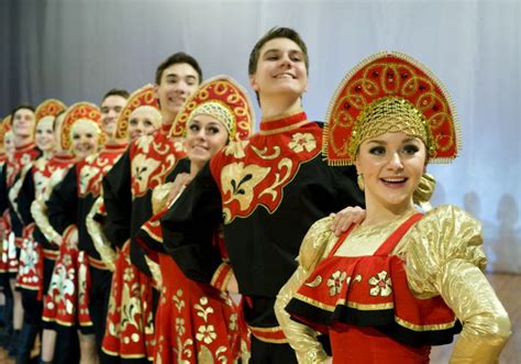 Мир русской культуры: Русские народные танцы