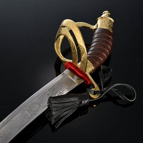 Абордажная Сабля - Это Оружие Моряков с Большим Клинком, Длина Эфеса и ...