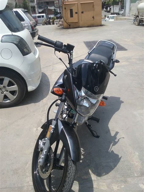 My new Yamaha YBR 125 - Yamaha Bikes - PakWheels Forums