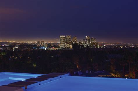 Laurel Way Beverly Hills Luxury Home Modern Backyard Infinity Pool