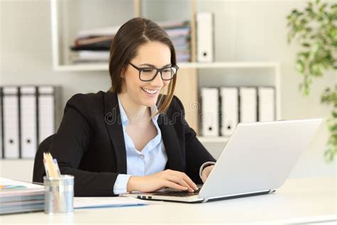 Office Worker Eating Popcorn Stock Photo - Image of snack, posing: 15568428