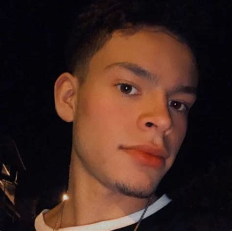 Putito Cam Model Free Live Sex Show Chat Stripchat