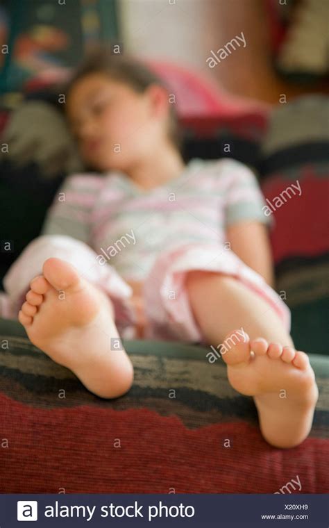 Barefoot Girl Lying On Couch Immagini E Fotos Stock Alamy