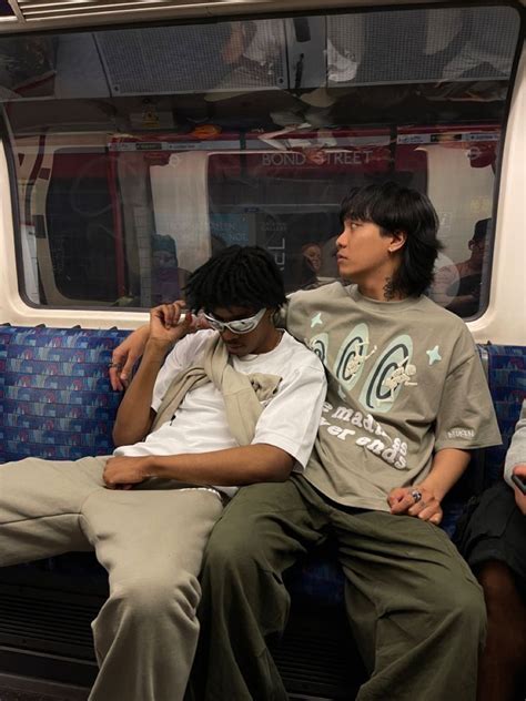 Pin By S Enario On Quick Saves Pose Reference Photo Poses Cute Gay Couples