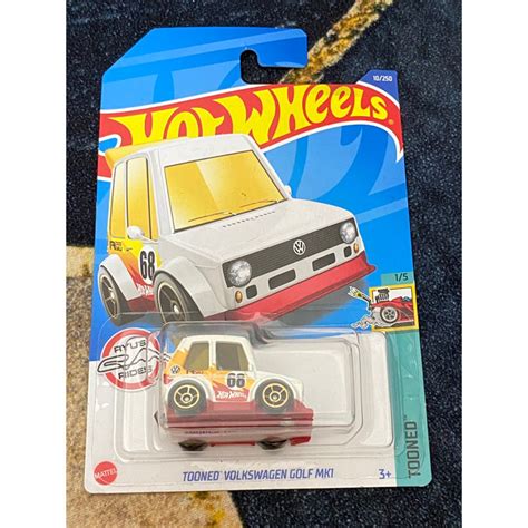 Hot Wheels Tooned Volkswagen Golf MK Shopee Malaysia