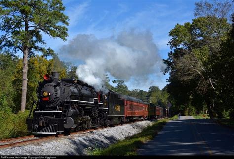 Southern 4501 Leads The First Of The Annual Series Of Autumn