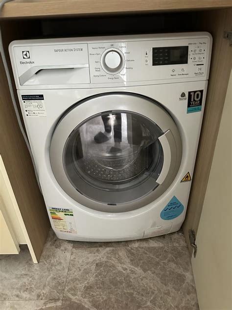 Electrolux Washer Cum Dryer EWW12753 TV Home Appliances Washing