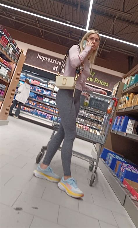 Amazing Skinny Blonde In Tight Grey Leggings Oc Spandex Leggings Yoga Pants Forum