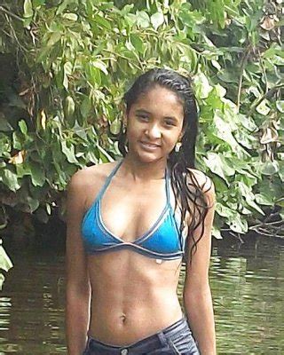 Virgin Colombian Teen In Wet Bikini Porn Pictures Xxx Photos Sex Images Pictoa