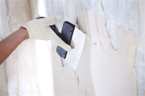 Comment Enduire Un Mur En Plâtre Abîmé