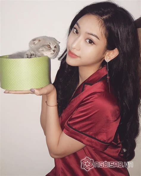 Hot girl và hot boy Việt 5 7 2017 Tâm Tít vẫn xinh đẹp dù sắp sinh Thúy Vi khoe nhan sắc bên