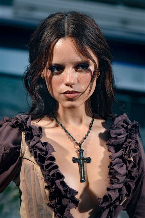 Critics react as louise woodard unveils her latest masterpiece 1