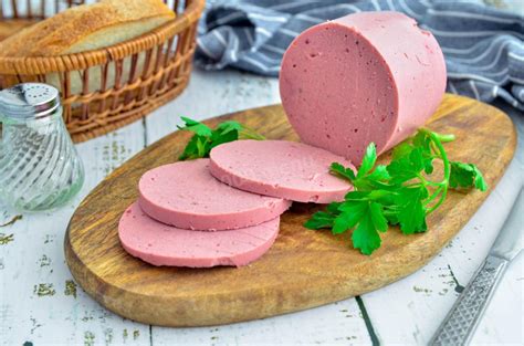 Домашняя вареная колбаса из курицы с желатином рецепт фото пошагово и ...