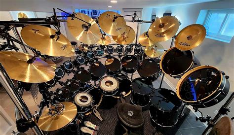 Pin by にわかミリオタ on drum set | Drums pictures, Drums, Drum kits