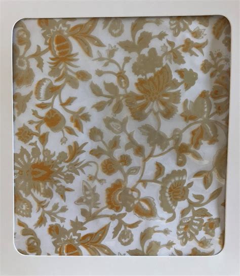 Latest Fashion Heat Transfer Hot Stamping Foil Holographic Film China Hot Foil Stamping