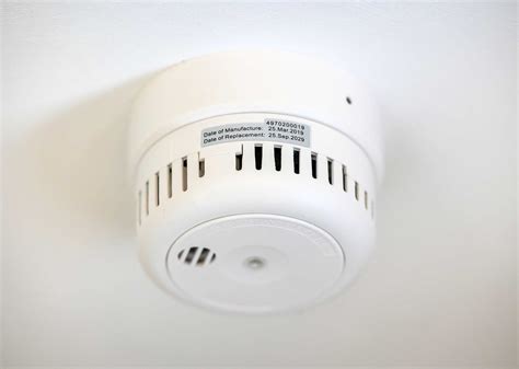 Fire Kills: Protect Your Home with Smoke Alarms | Royal Berkshire Fire