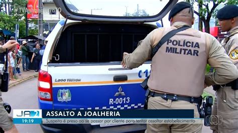 Homem Tenta Assaltar Joalheria De Taquaralto Dono Reage E Os Dois