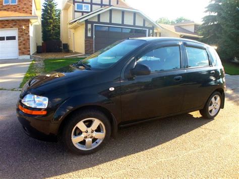 2006 Pontiac Wave hatchback - GREAT CAR, MUST SELL Central Regina, Regina