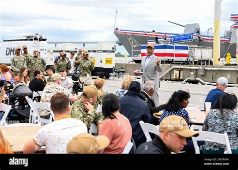 Frank E Petersen Iii Speaks To Crew Members Of The Arleigh Burke Class