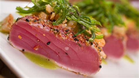 how long to marinate tuna steak