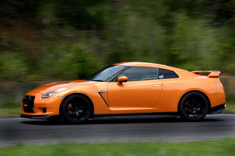 Gt R Nismo Nissan R35 Tuning Supercar Coupe Japan Cars Orange