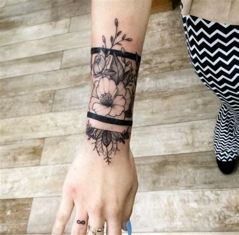 Pin By Danilo Nixzera On Exemplos Flower Wrist Tattoos Cuff Tattoo