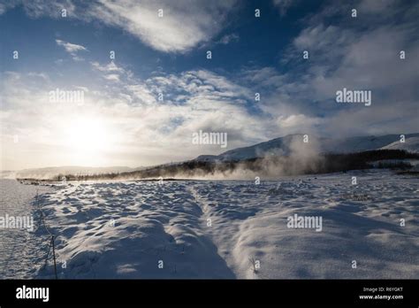 Geysir o a veces conocido como el Gran Geysir que es un géiser en