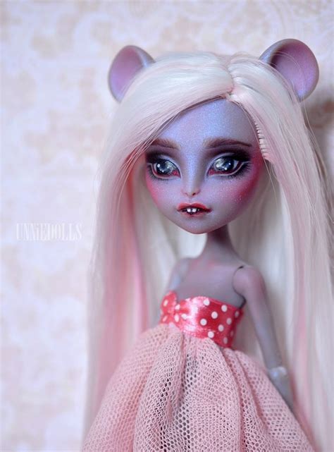 Ooak Custom Monster High Doll By Unniedolls Mouscedes King Custom