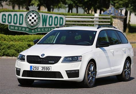 Fiche Technique Skoda Octavia III Combi RS TDI 185 5E 2013