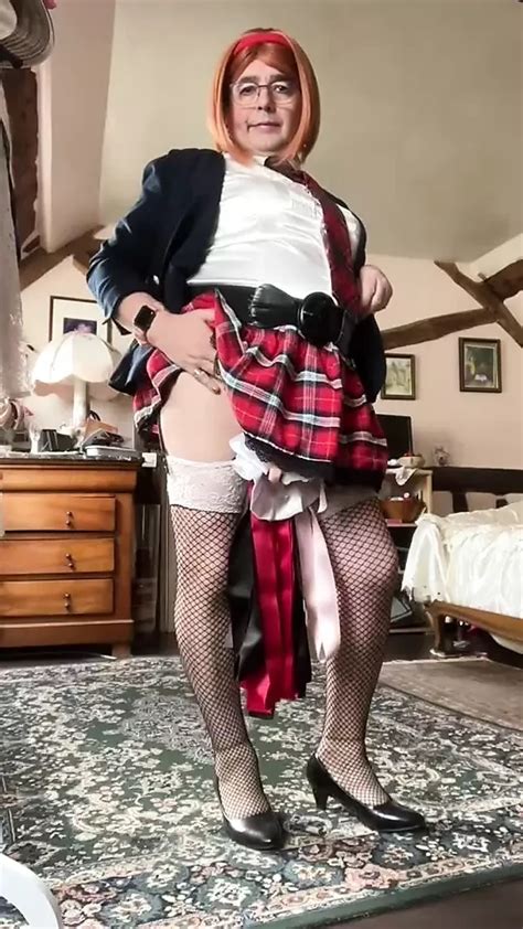 In School Dress For A Meeting Gay Amateur Amateur Porn Feat Soumise XHamster