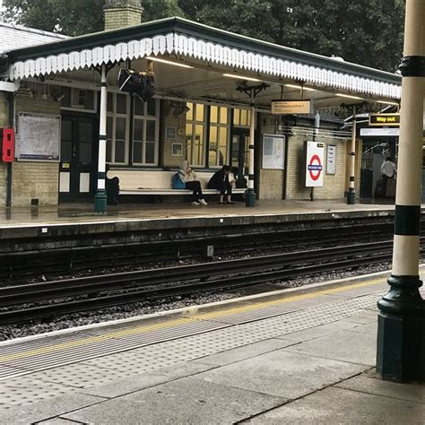 Photos At Woodside Park London Underground Station Metro Station In