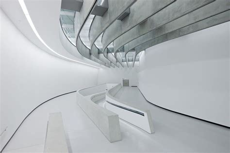 Museum Der K Nste Des Xxi Jahrhunderts Maxxi Zaha Hadid Architects