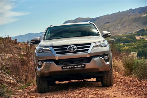 TOYOTA Fortuner Specs Photos 2015 2016 2017 2018 2019 2020