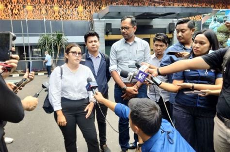 Usai Divonis Bebas Kedudukan Dan Martabat Haris Azhar Dan Fatia Akan