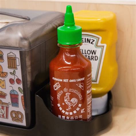 Huy Fong Oz Sriracha Hot Chili Sauce Case