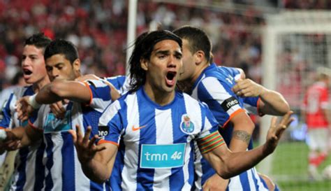 Ex Fc Porto Est A Ser Arrasado S Quer Bares Strip Futebol Divertido