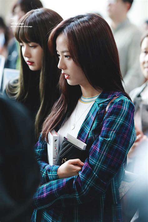 Blackpink Jisoo Airport Fashion 20 April 2018 Hq 17